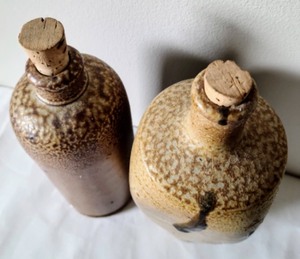 lot 299 image: Pair of Decorative Pottery Pieces