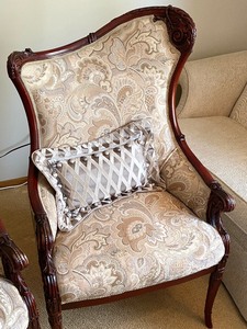 lot 14 image: Pair of Very Lovely Beautifully Upholstered Chairs