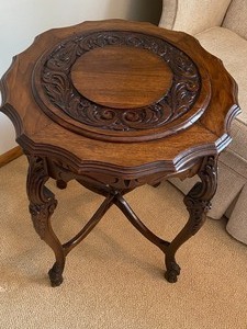 lot 15 image: Vintage Carved  Accent Table