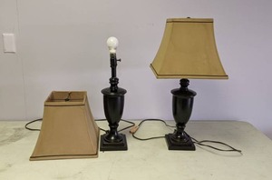 lot 102 image: Pair of Matching Table Lamps