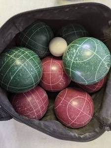 lot 93 image: Bocce Ball Set with Storage Bag