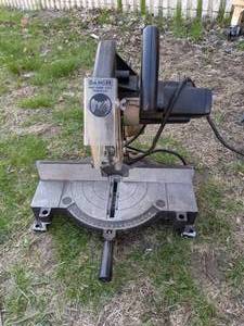 lot 185 image: Sears Craftsman 12 Amp Power Miter Saw