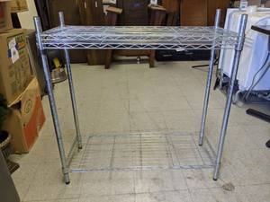 lot 574 image: Metal Wire Storage Rack