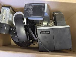lot 128 image: Keurigs for Parts or Repair