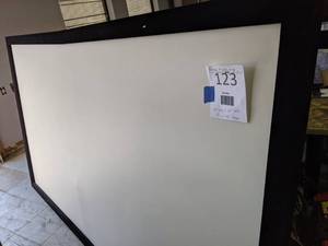 lot 123 image: Huge Projector Screen