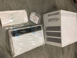 18,000 BTU Dual Inverter Smart Window Air Conditioner with Wi-Fi Enabled and Remote in White by LG Electronics Customer Returns See Pictures