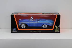 lot 5 image: Lucky Die Cast Road Signature Collection 118 1956 Chevy Bel Air
