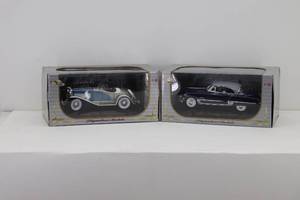 lot 36 image: (2) Signature Models 132 1935 Duesenberg SSJ & 1949 Cadillac 62 Sedan