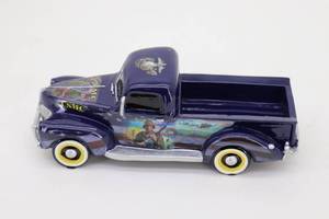 lot 61 image: Hamilton USMC Always Faithful Collection 1 34 Diecast