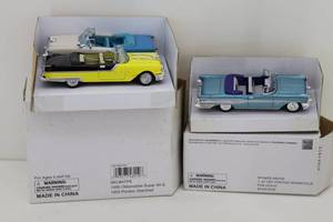 lot 78 image: New-Ray Toys Diecast 143 57 Pontiac Bonneville, 55 Oldsmobile Super 88 & Pontiac Starchief