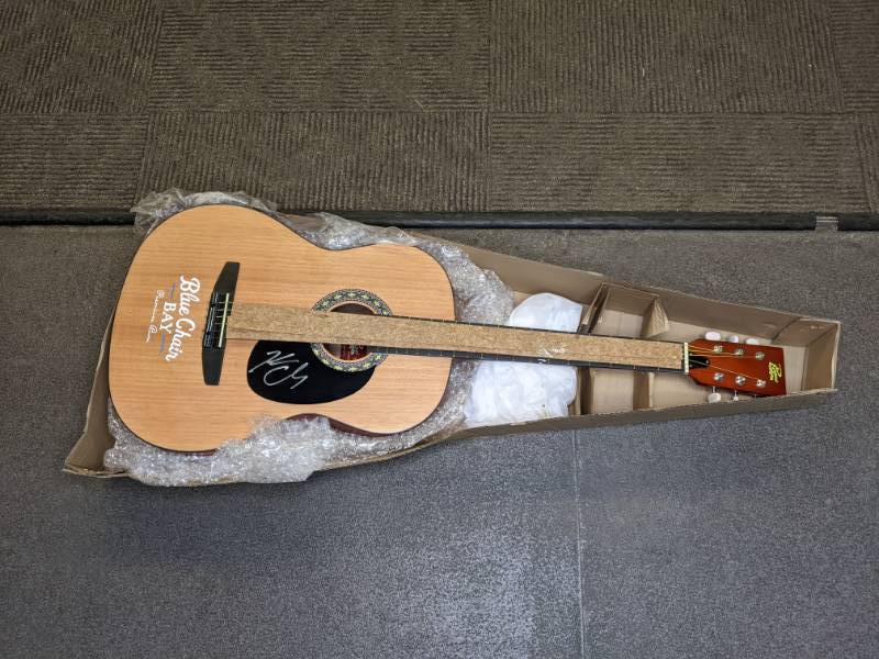 Kenny Chesney Autographed Acoustic Guitar w COA The Legendary