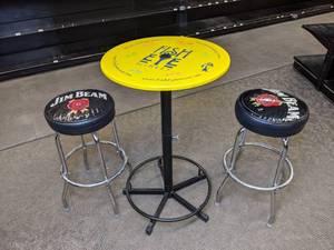 lot 13 image: Fish Eye Bistro Table & Jim Beam Barstools (1 of 2)
