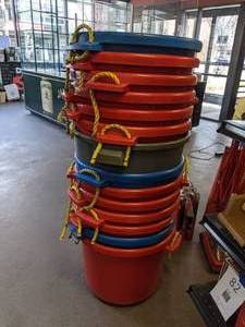 lot 134 image: Lot of 14 Plastic Utility Tubs with Rope Handles
