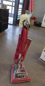 lot 80 image: Sanitaire Heavy Duty Commercial Vacuum