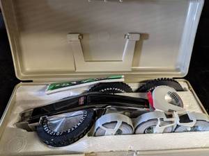 lot 122 image: Dymo 1500 Series Tapewriter Label Maker w Case