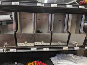 lot 106 image: Dispensers Toilet Paper, Soap, Paper Towels (See photos)