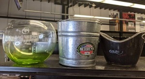 lot 100 image: Ice and Beverage Buckets (3)