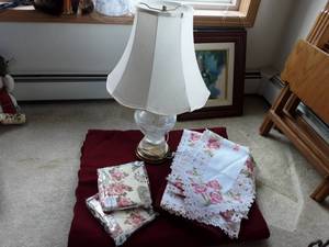 Queen Size Burgundy Comforter, 2-Window Valances, 2-Floral Shams, Crystal Lamp & Floral Runners