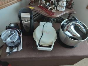Electric Oster Mixer, Electric Chopper, Belgian Waffle Maker & Can Opener