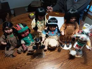 Native American Dolls Danbury Mint & Heritage Dolls