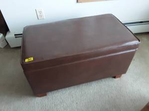 Naugahyde Storage Bench 32x18x17-Includes Contents (Kitchen Utensils & Gift Bags)