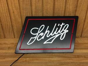 lot 5 image: Schlitz Beer Light