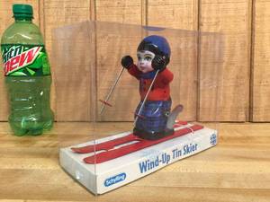 lot 11 image: Schylling Wind-Up Tin Skier