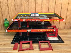 lot 15 image: Vintage T.Cohn Tin Litho Riverside Service StationParkingGarage