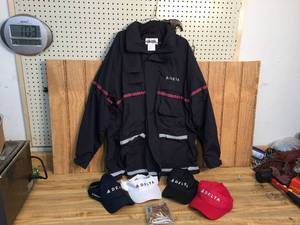 lot 34 image: Delta XL Jacket, Cops, Pins
