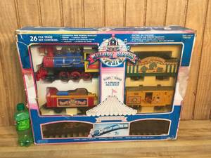 lot 39 image: Vintage Echo Melody Circus Train