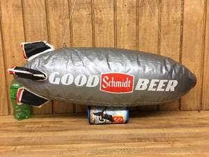 lot 57 image: Vintage 1978 Schmidt Beer Inflatable Blimp