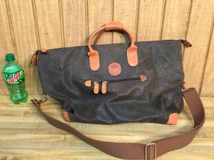 lot 71 image: Vintage Brics Distressed Leather Tote-Shoulder Bag