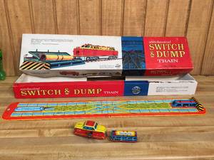 lot 89 image: Vintage Ohio Art Toy Creation Mechanical Switch & Dump Train