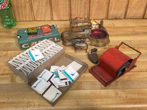lot 142 image: Tobacconalia