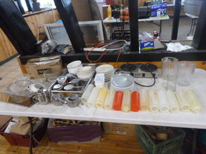 lot 96 image: Miscellaneous Kitchen Items