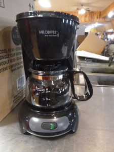 lot 30 image: 4 Mr. Coffee 4 Cup Coffee Makers