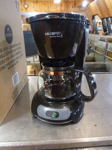 lot 38 image: 4 Mr. Coffee 4 Cup Coffee Makers