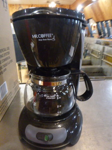 lot 44 image: 4 Mr. Coffee 4 Cup Coffee Makers