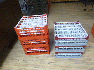 lot 113 image: 6 Dishwasher Racks