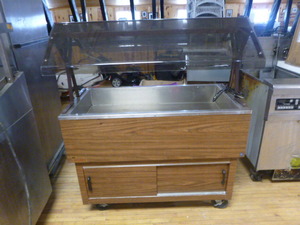 lot 3 image: Duke Econo-Mate Ice Down Salad Bar