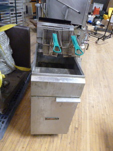 lot 10 image: Tri-Star Deep Fryer