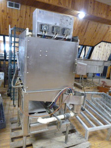 lot 12 image: Dish Washer