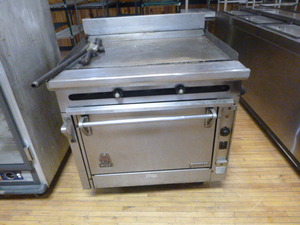 lot 18 image: Wolf Snorkeler Gas Convection Oven and Griddle