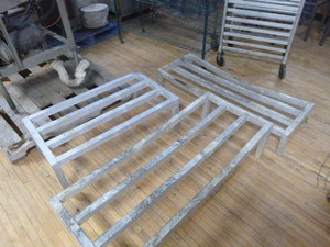 lot 131 image: 3 Dunnage Racks