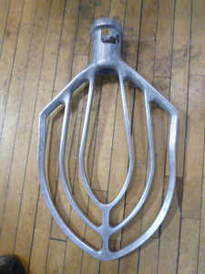 lot 135 image: Commercial Mixer Flat Beater Paddle