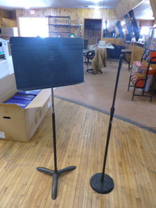lot 138 image: 2 Stands