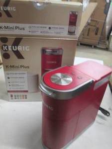 keurig mini plus red powers on ...