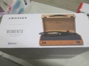 crosely momento 3-speed turntable w...