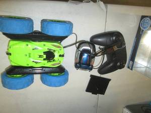 rc stunt car untested as is ...