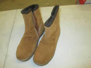 journee collection women size 8 boo...